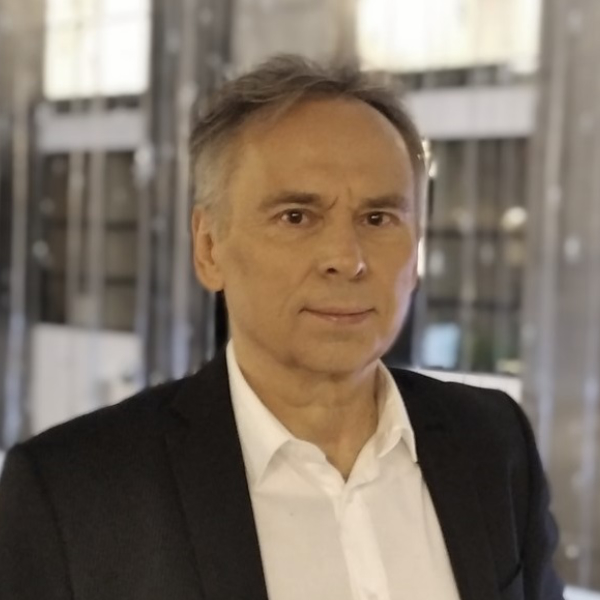 Featured image for “Robert Szczepaniak”